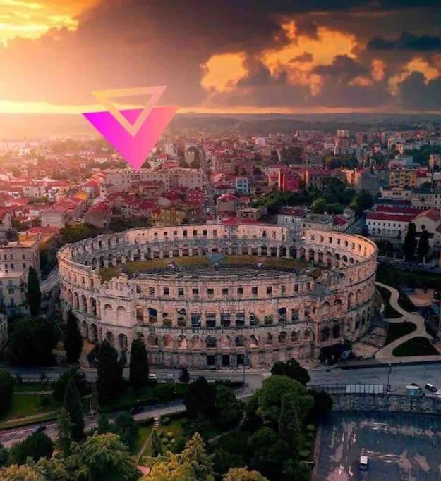 Arena Sunset, Sea Coloseum View, 2 Rooms Free Parking Pula Dış mekan fotoğraf