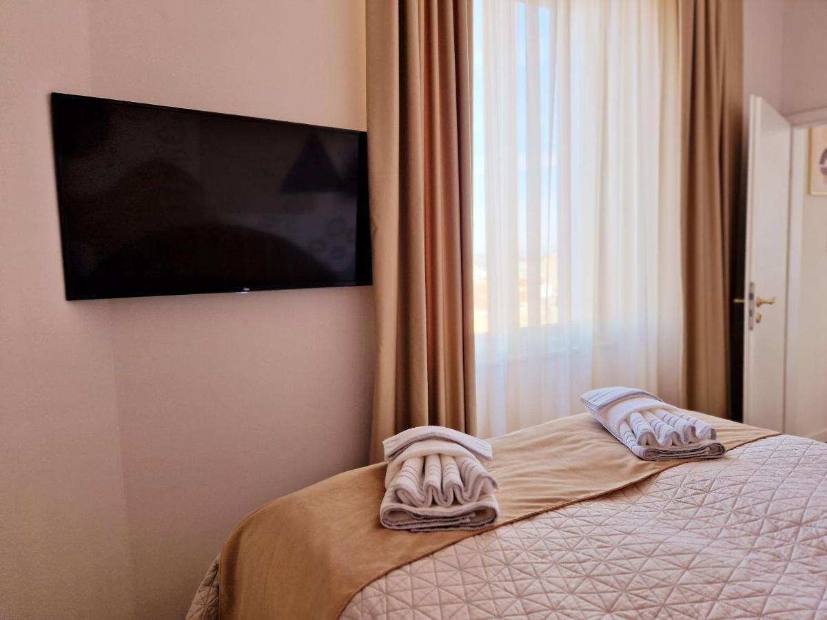 Arena Sunset, Sea Coloseum View, 2 Rooms Free Parking Pula Dış mekan fotoğraf